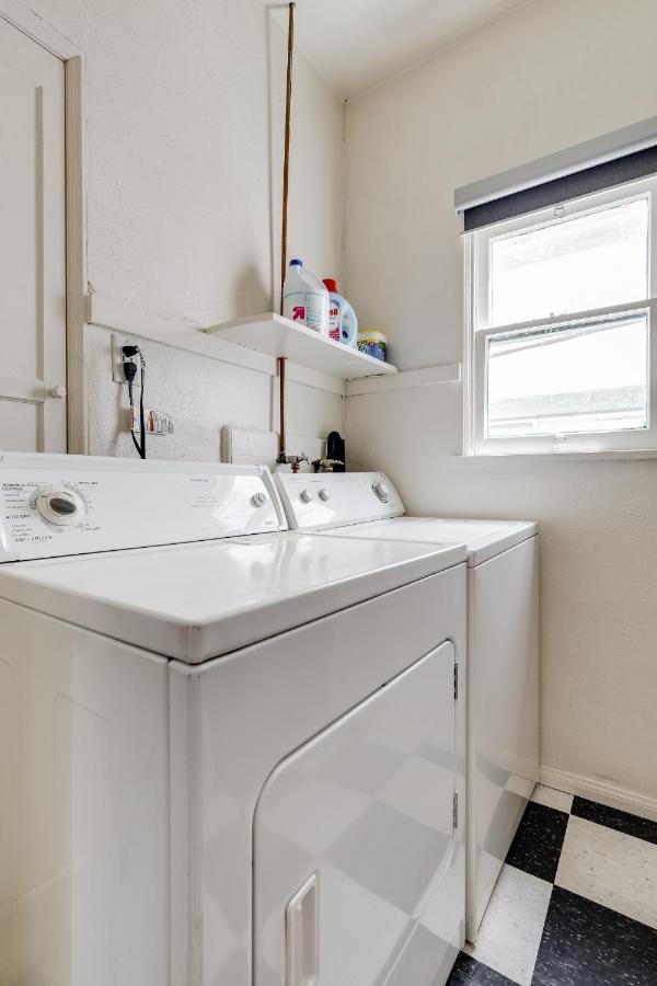 Visit The Beach From A Historic Downtown Apartment - Nrp21-00092 Long Beach Exterior photo