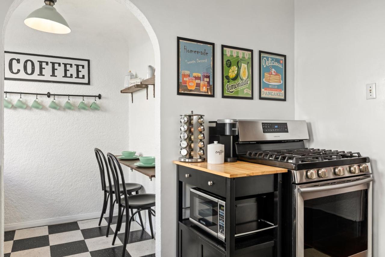 Visit The Beach From A Historic Downtown Apartment - Nrp21-00092 Long Beach Exterior photo